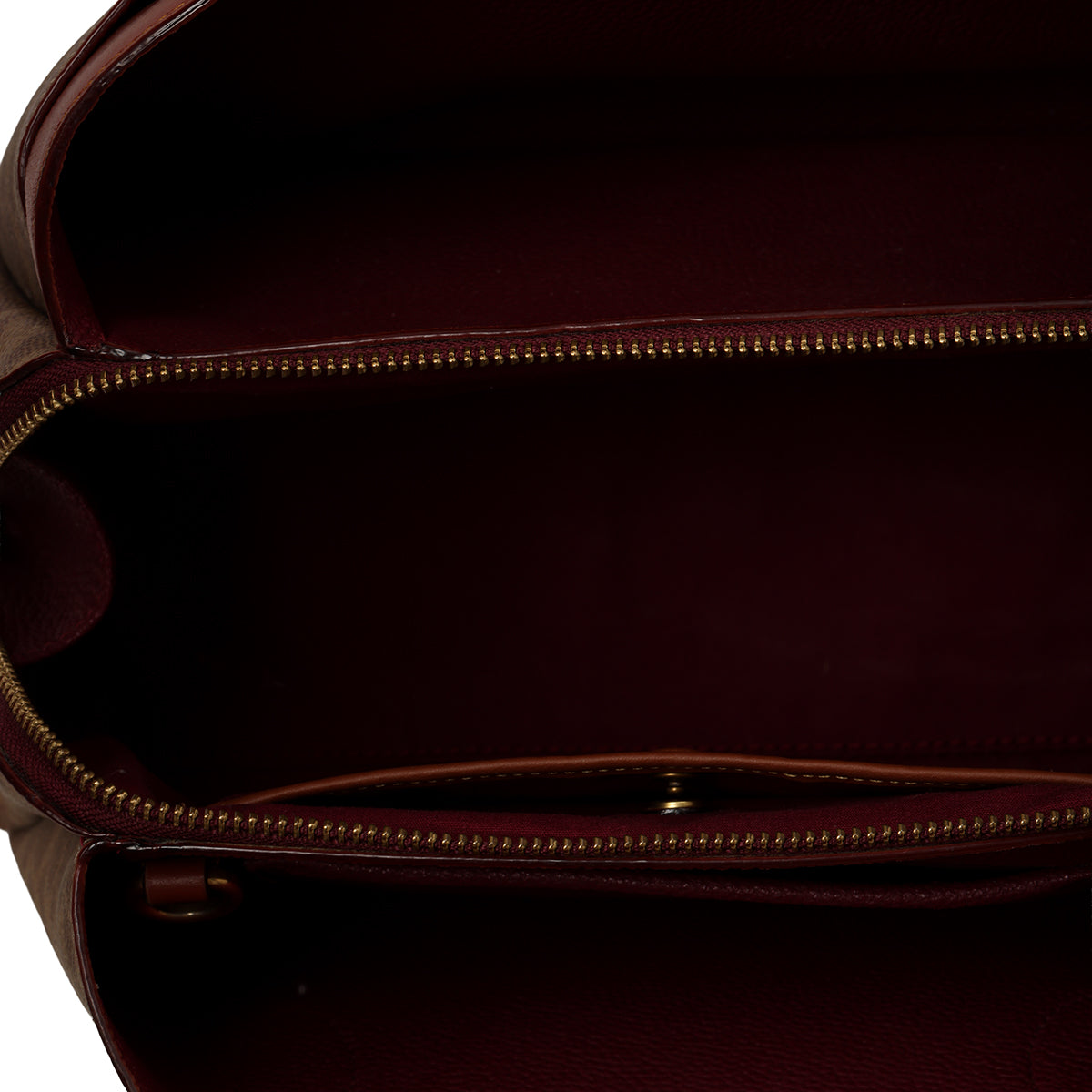 Beige/Brown Lora Carryall 30 in Signature Canvas