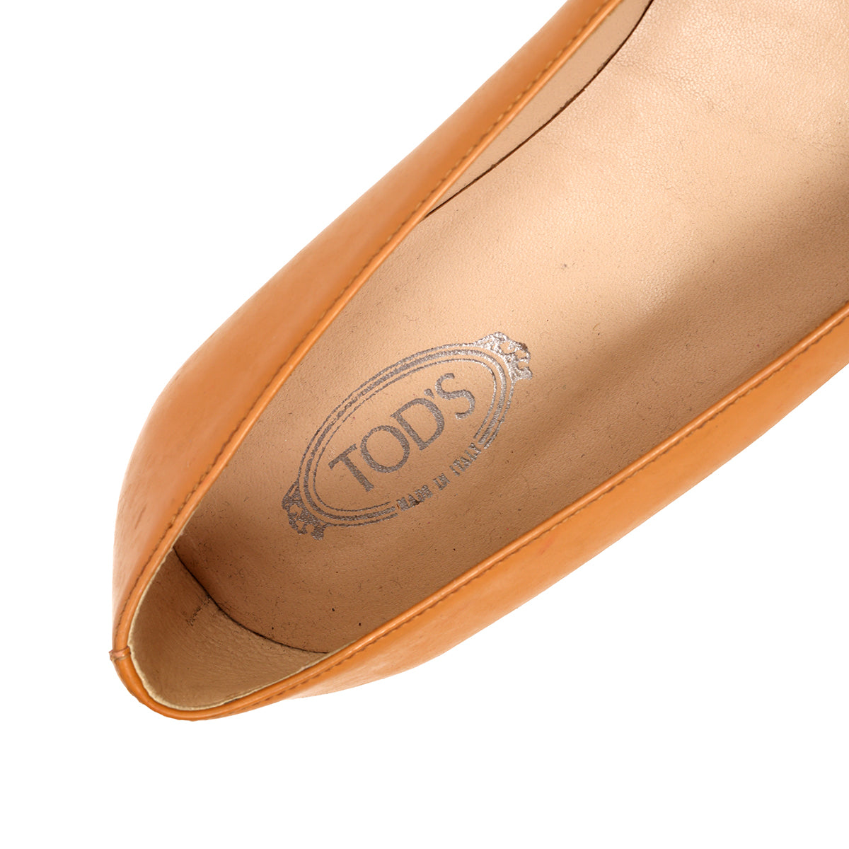 Camel Patent Leather Pumps Size: EU 35