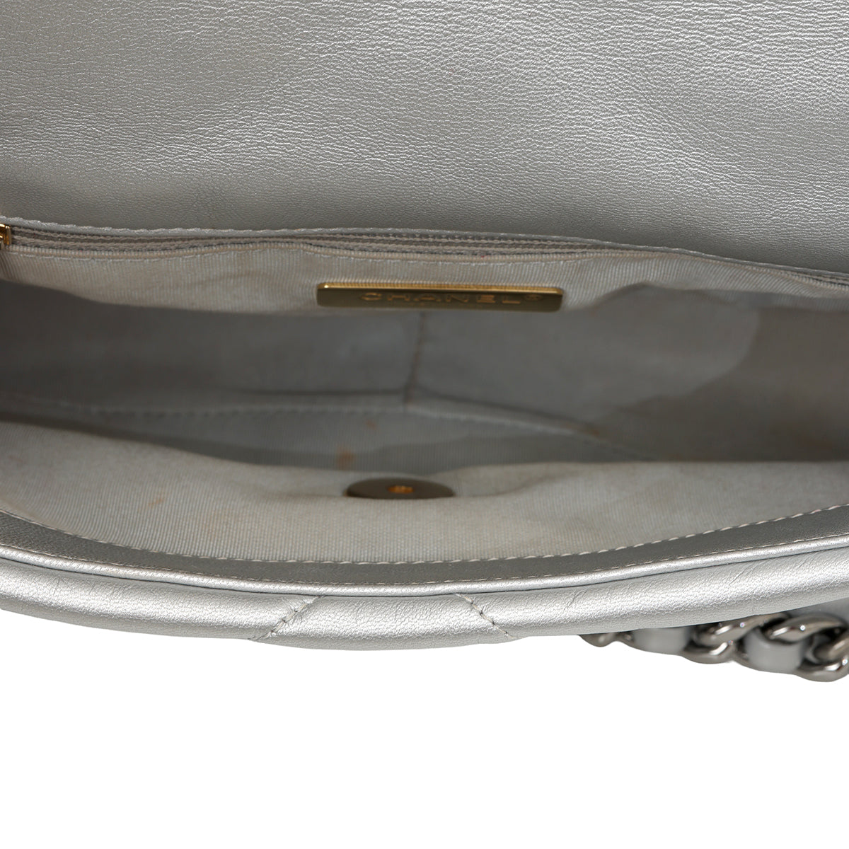 19 Silver Shoulder Bag Medium