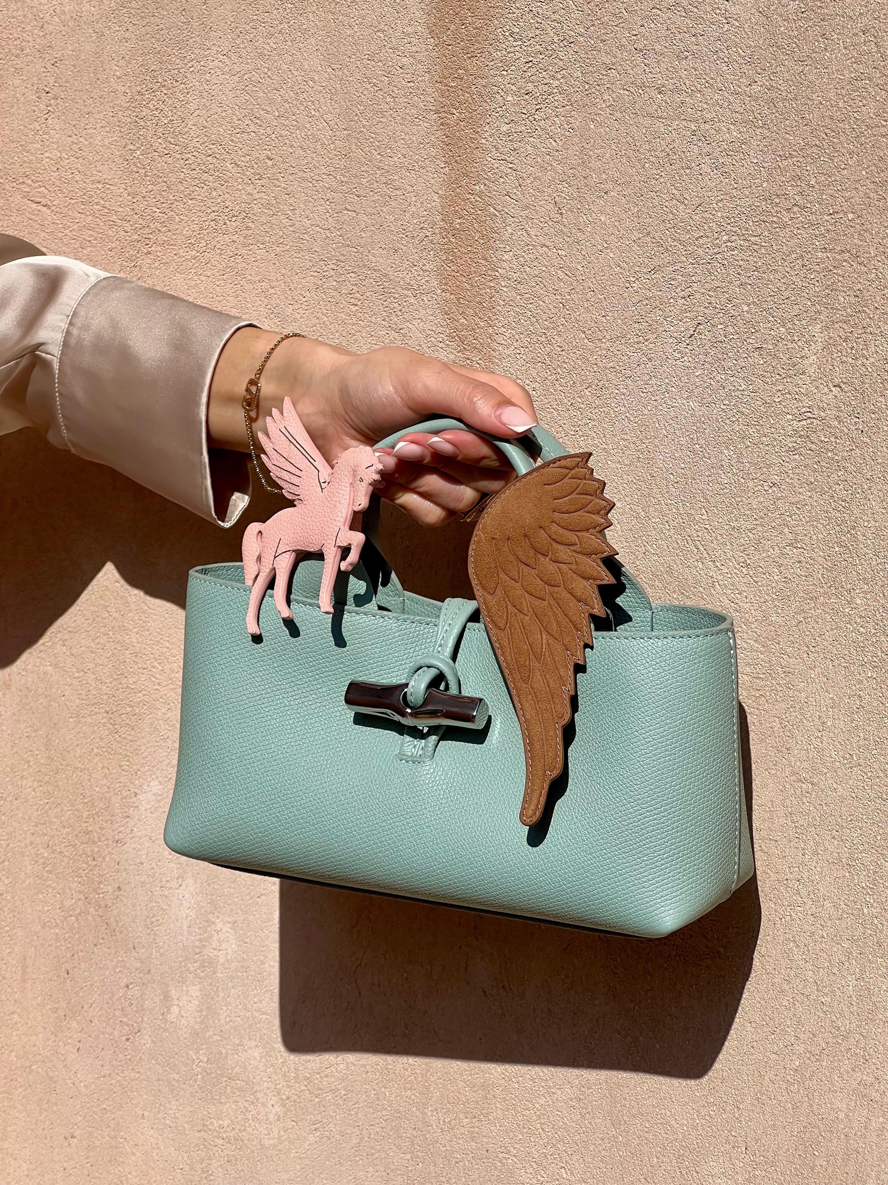 Mini 101 Camel Wings