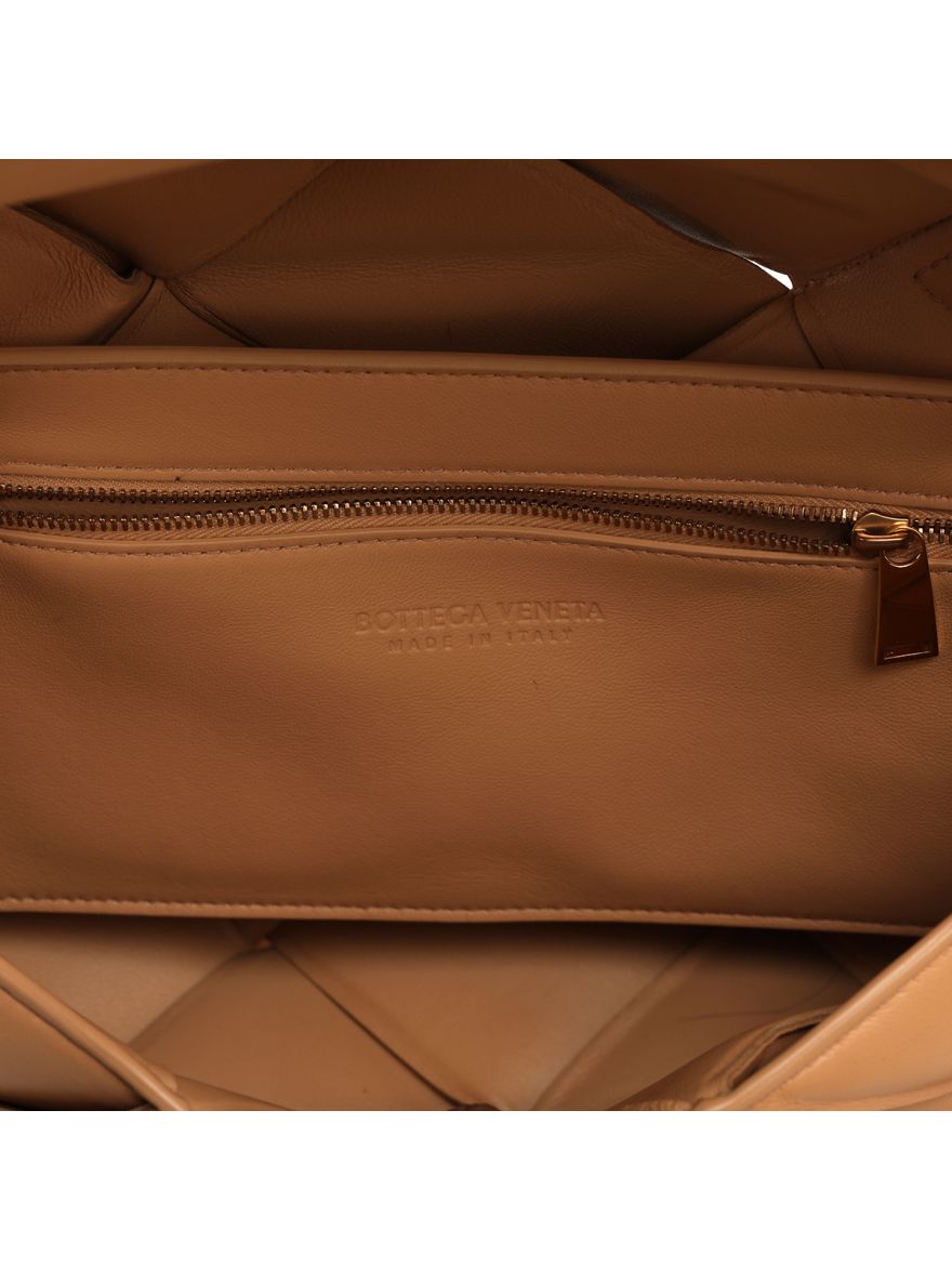 Intreccio Padded Top Handle Bag One Size