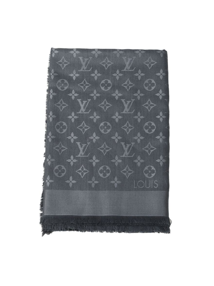 Authentic Monogram Carbone Classic