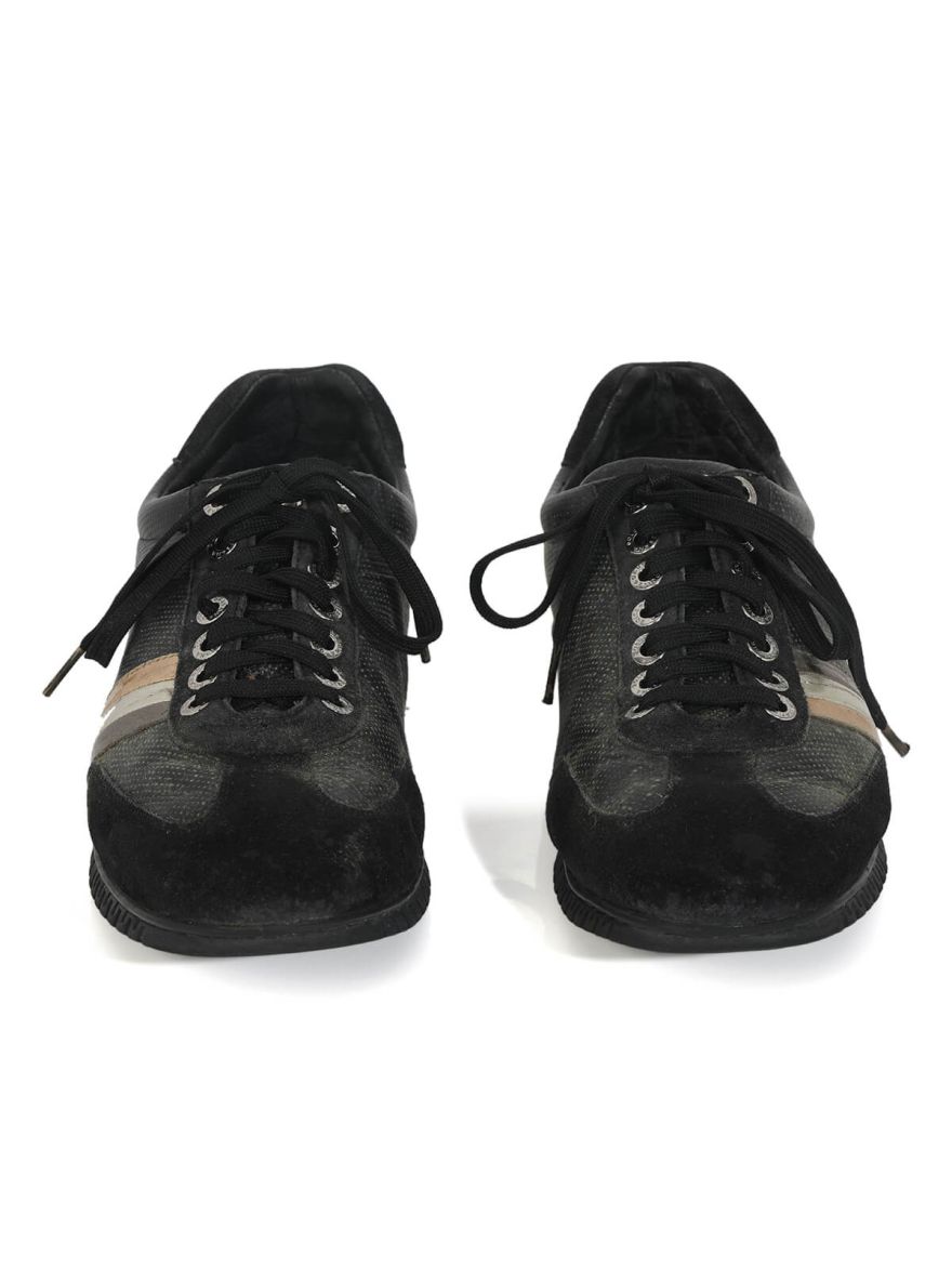 Men's Black Sneakers/Size: 9