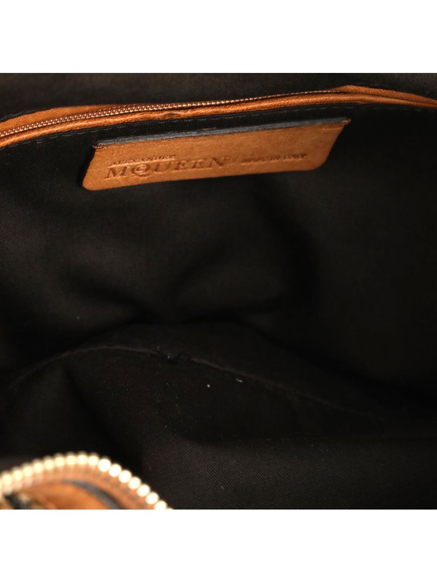 Small De Manta Gold Clutch