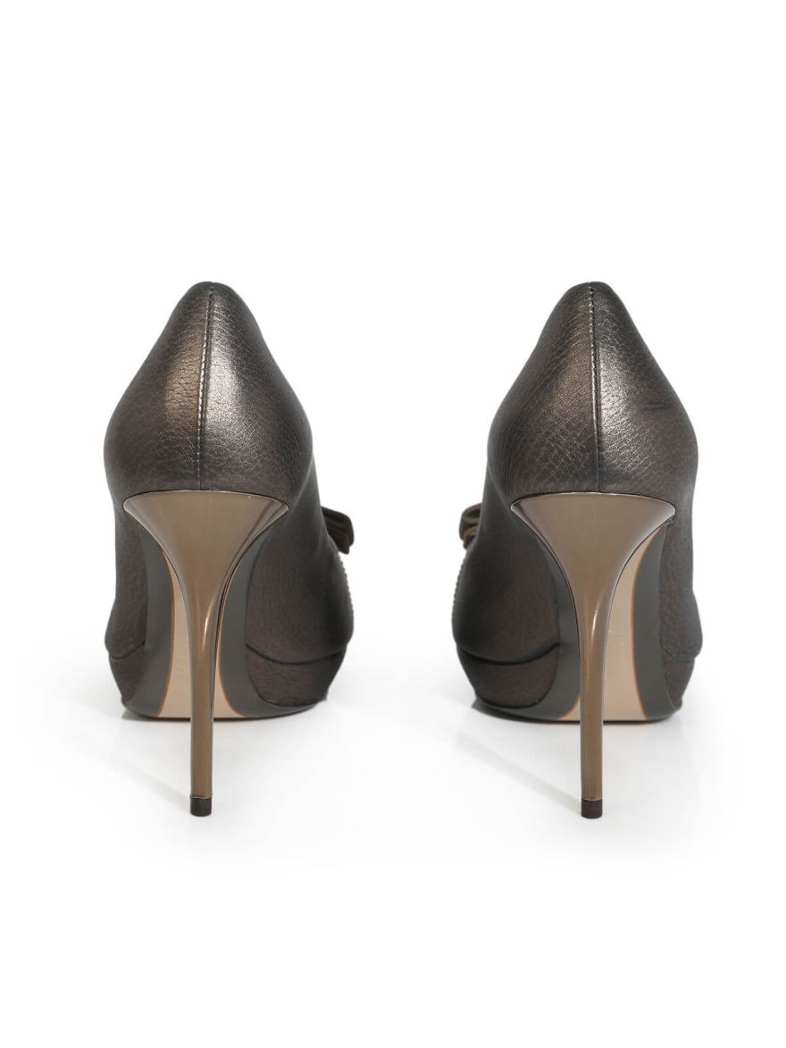 Grey Metallic Peep Toe Heels/Size: 7.5