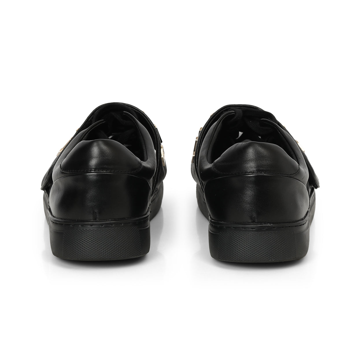 Extra Light Low-Top Sneakers Size: 41