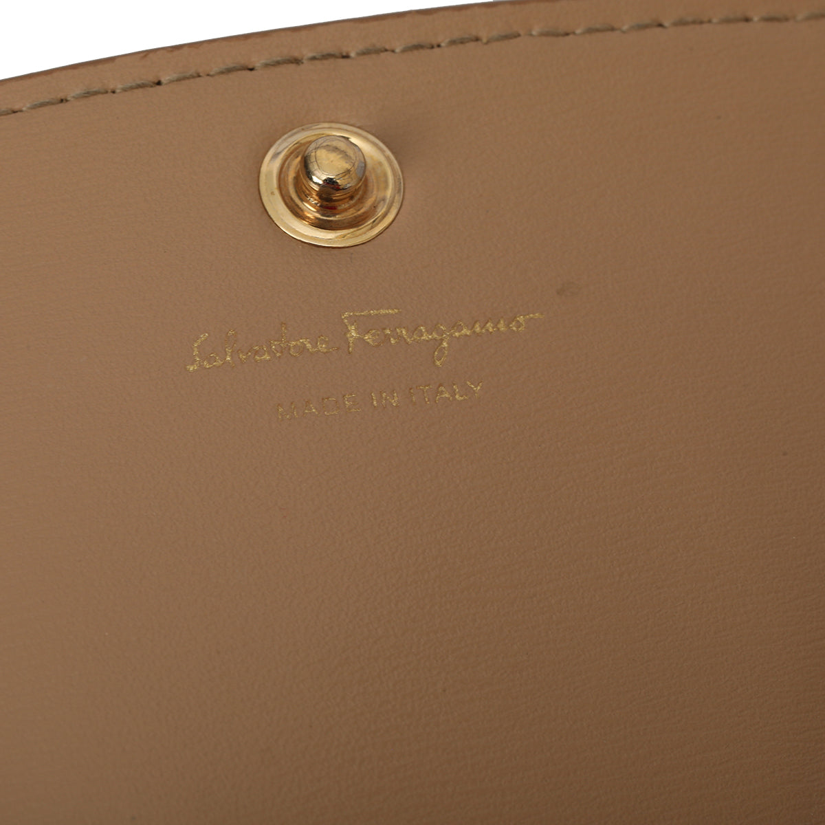 Gancio City Nude Wallet On Chain Bag