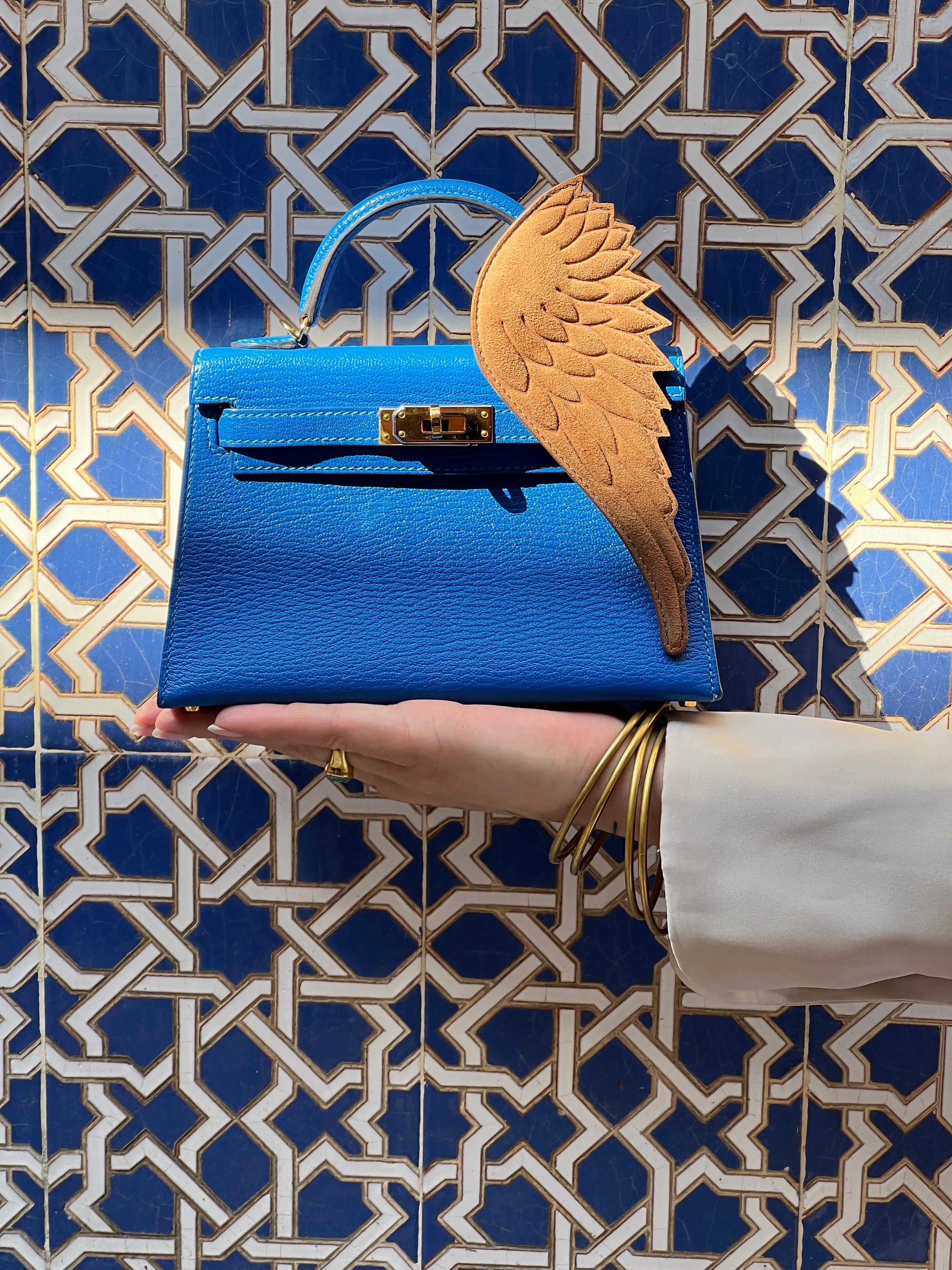Mini 101 Camel Wings