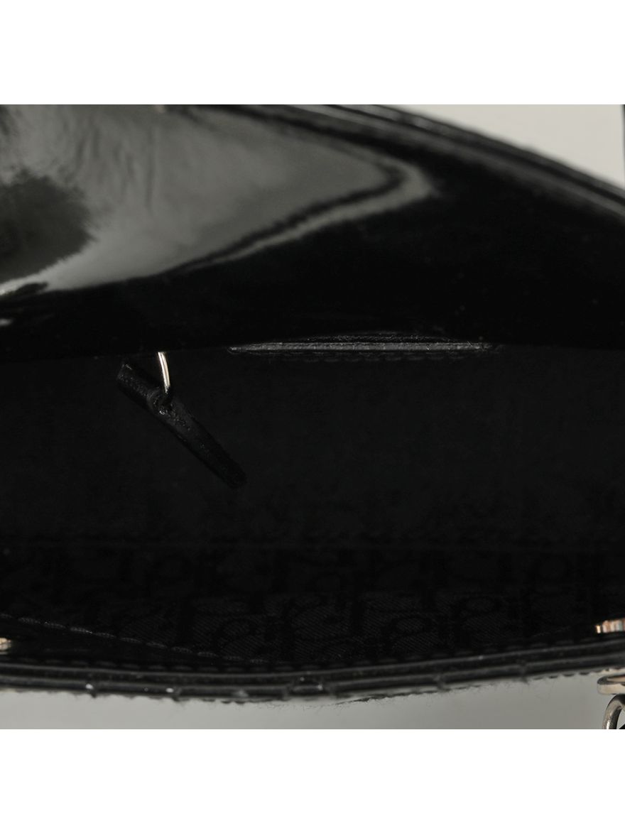 Dior Lady Dior Patent Leather Size Mini in Black