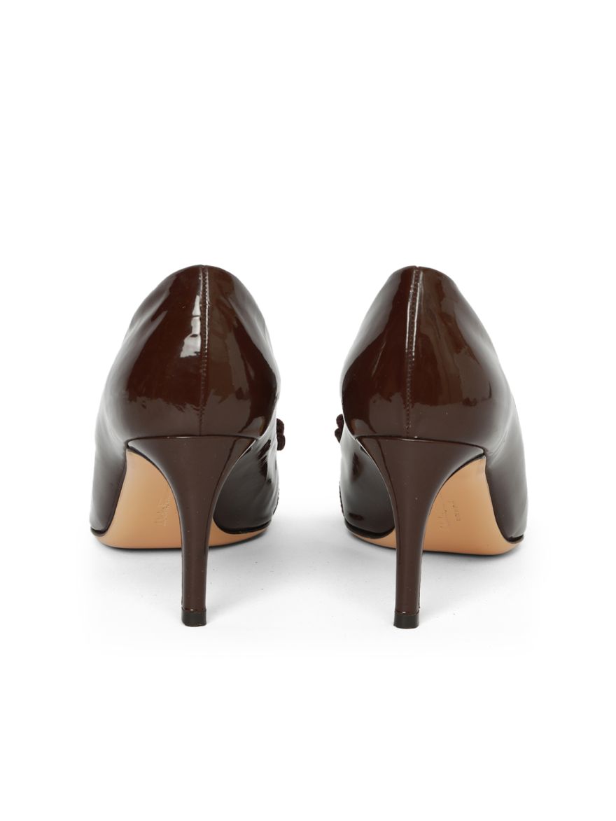 Vara Bow Leather Pumps - Size 5