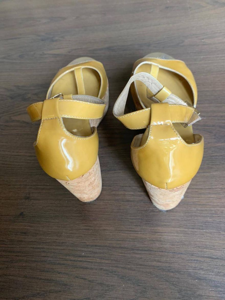 Nude Wedges Size - 39