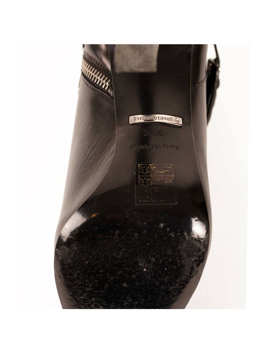 Boots Size - 36.5