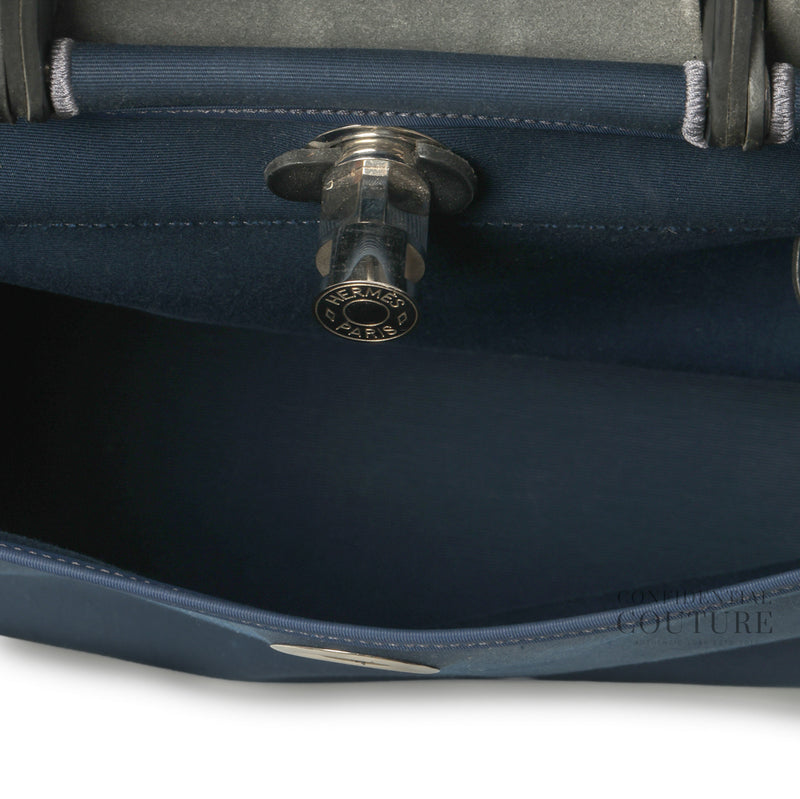 Black/Navy Herbag Zip 31 Bag | 2018