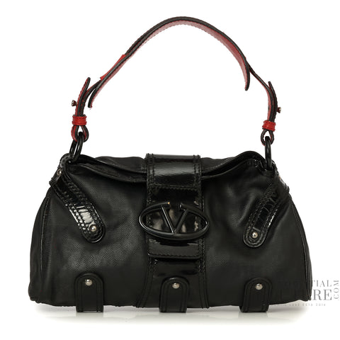 Black Leather V Ring Flap Shoulder Bag