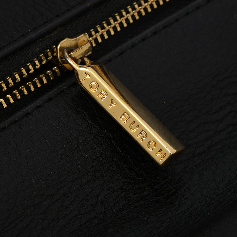 Black Leather Reva Clutch One Size