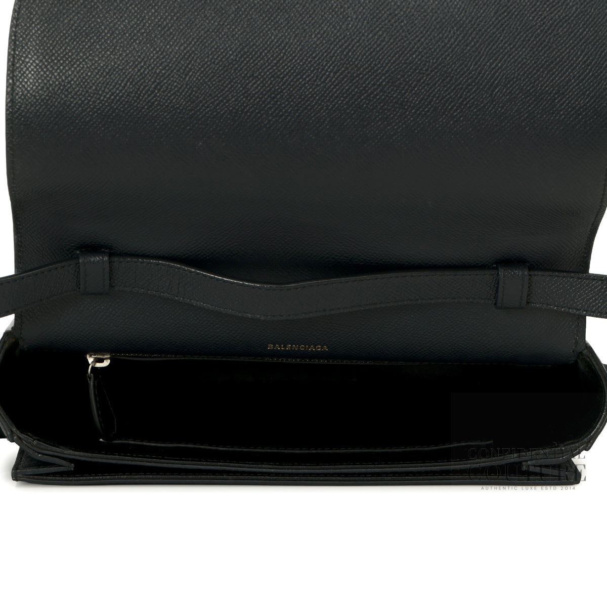 Black Grained Leather Ville Day S Crossbody Flap Bag