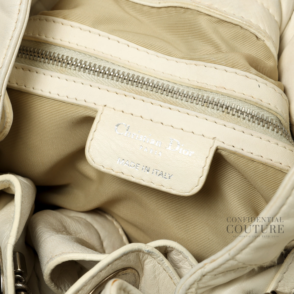 White Leather Quilted Cannage Le Trente Bag