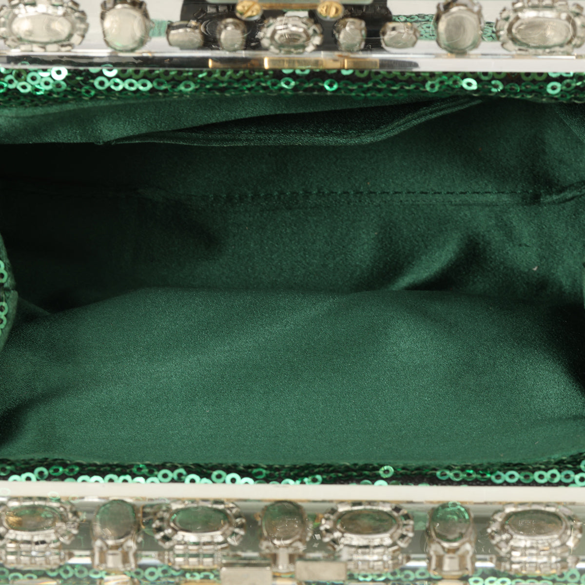 Vanda Clutch One Size