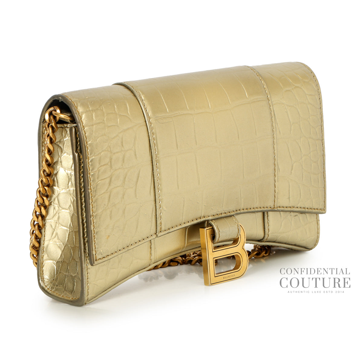 Croc-Embossed Hourglass Wallet On Chain in Gold