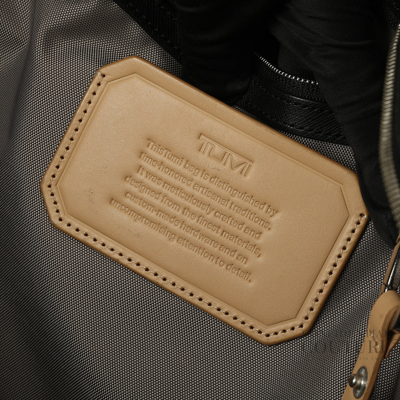 Astor Regis Black Leather Briefcase