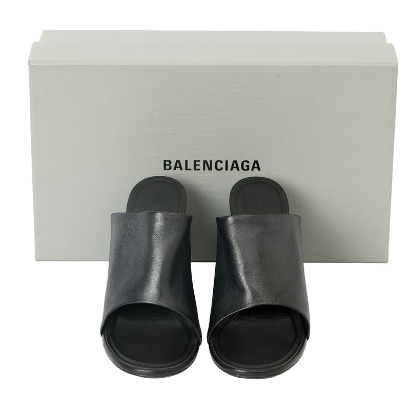 Pre-loved Balenciaga Black Block Heel Mules EU 38.5