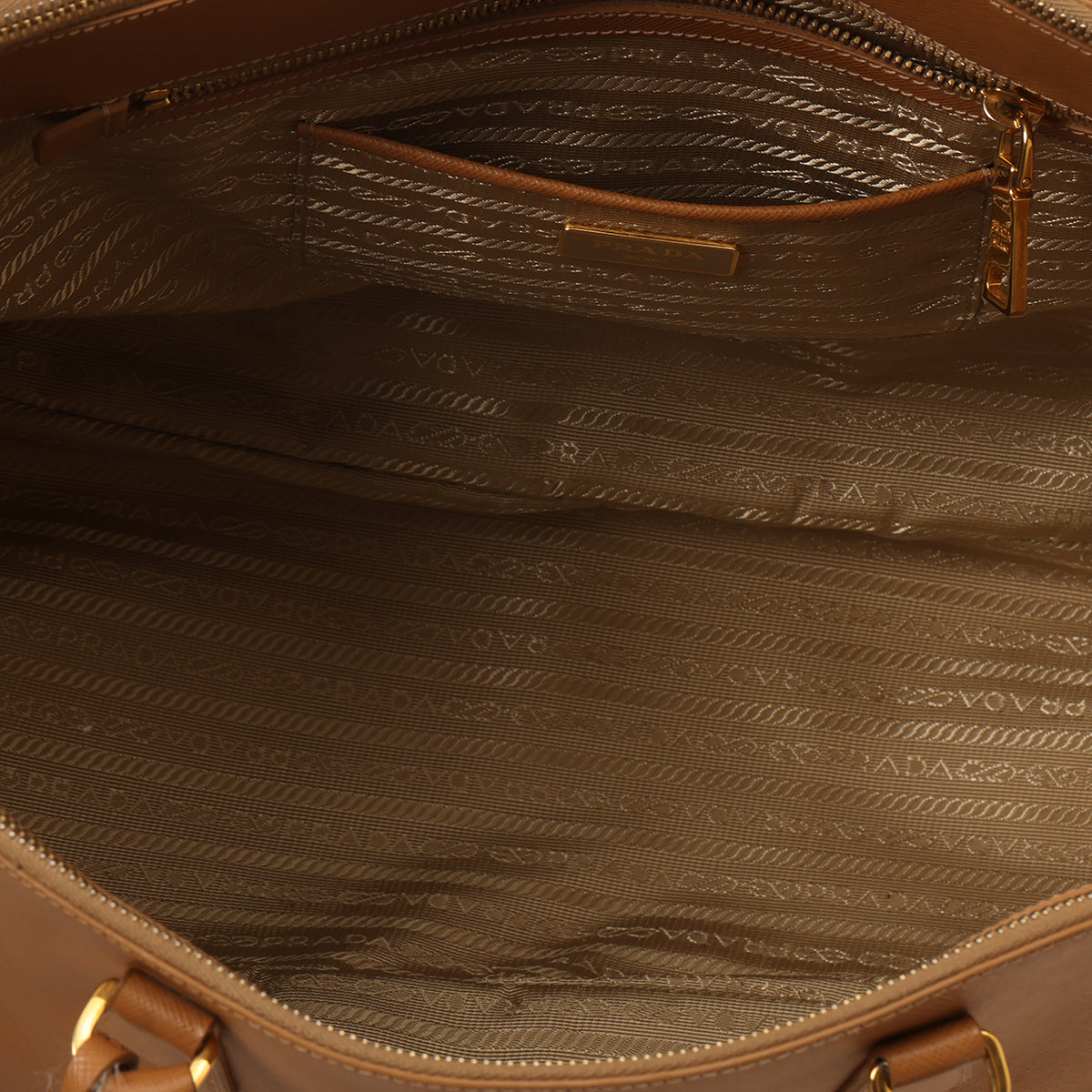 Galleria Tan Large Saffiano Leather Double Zip Tote