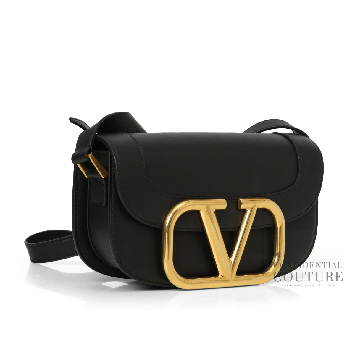 Garavani Black Supervee Bag In Calfskin