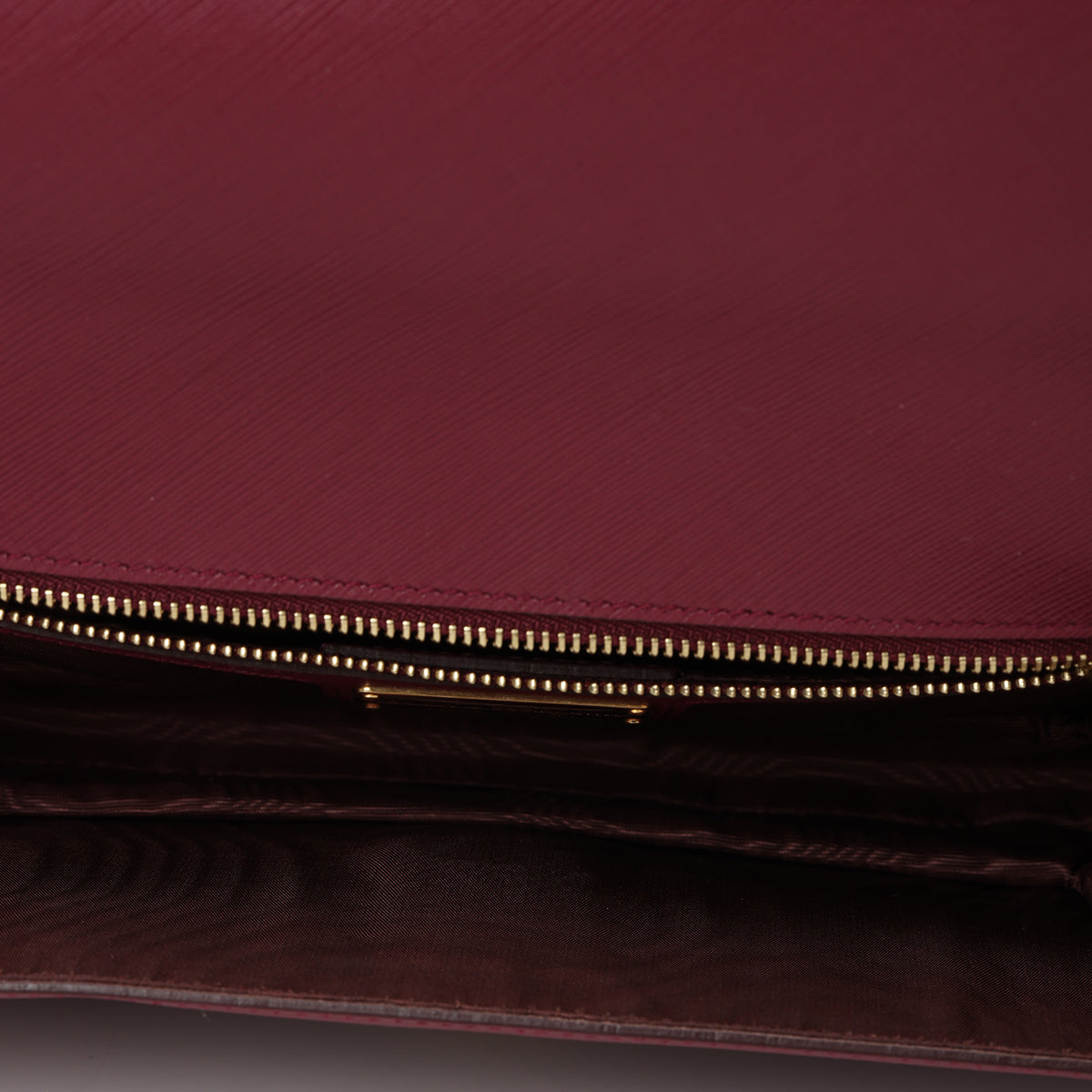 Ginny Vara Medium Shoulder Bag