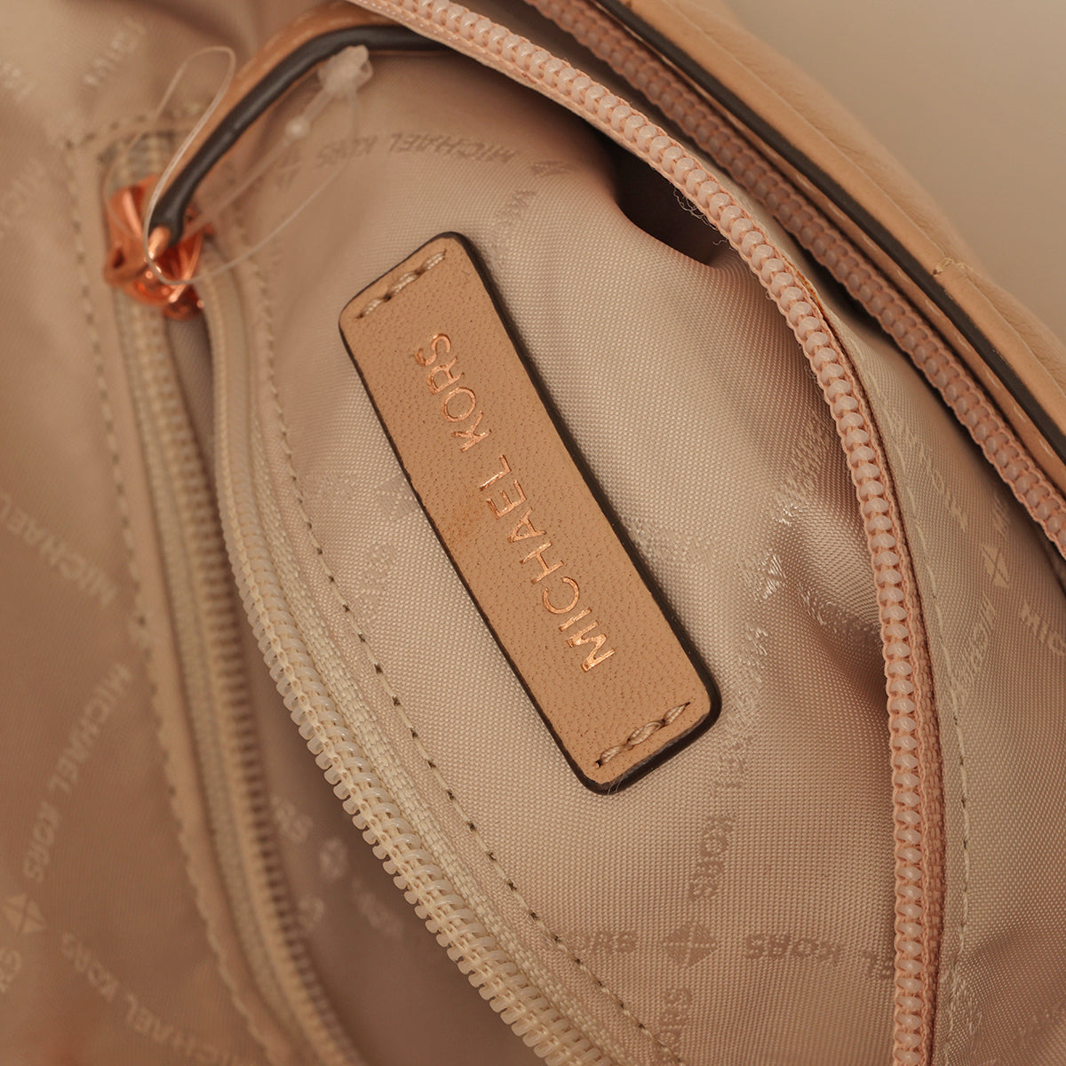 Sloan Shoulder Bag One Size