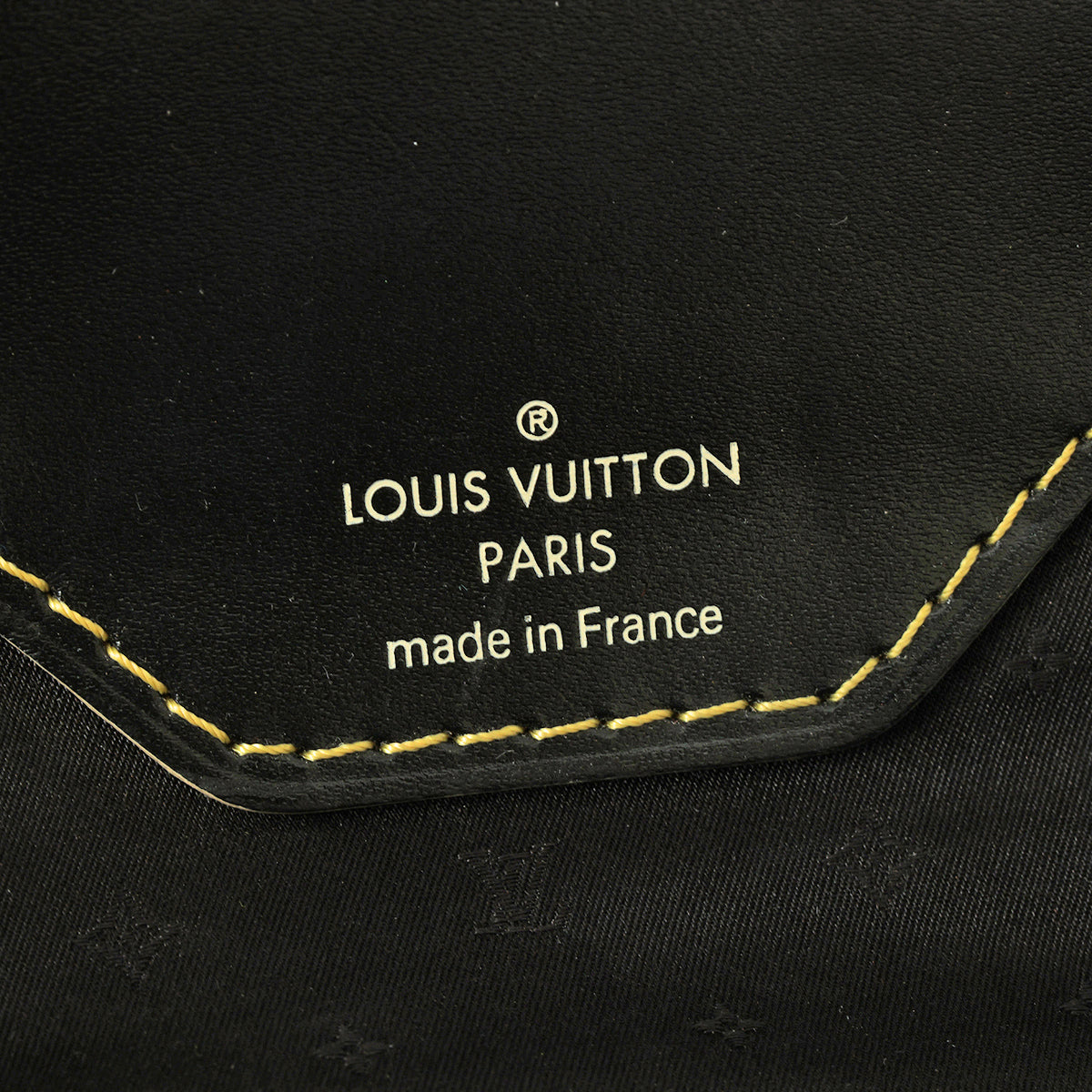 Suhali Leather L'Absolu de Voyage Bag