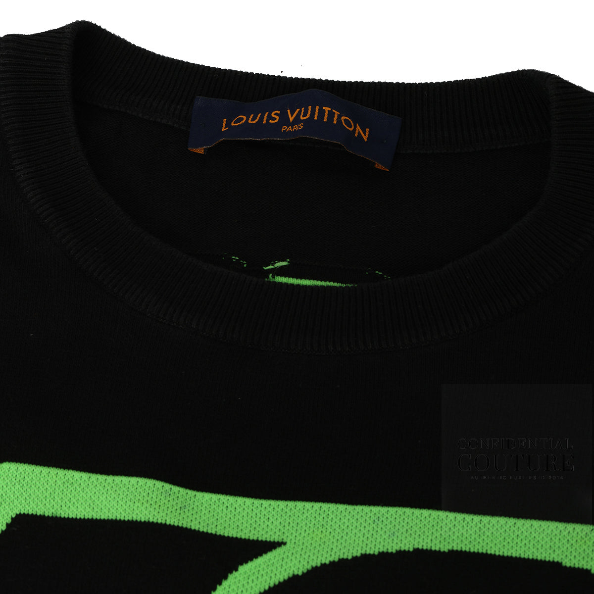 1854 Black Graphic Knit Tshirt- L
