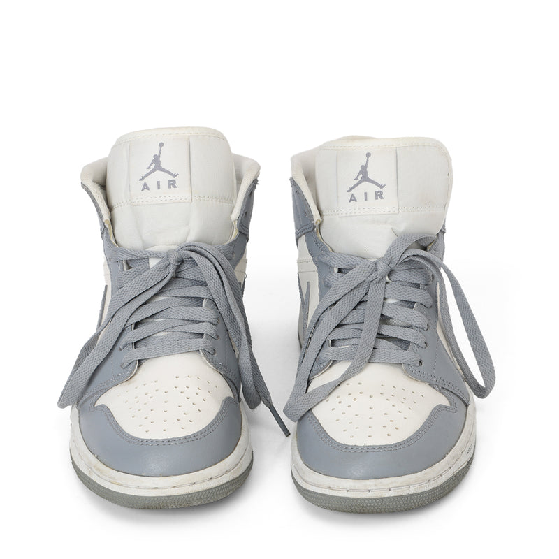 Women Nike Air Jordan 1 Mid SE White Medium Grey Cool Grey US 7.5
