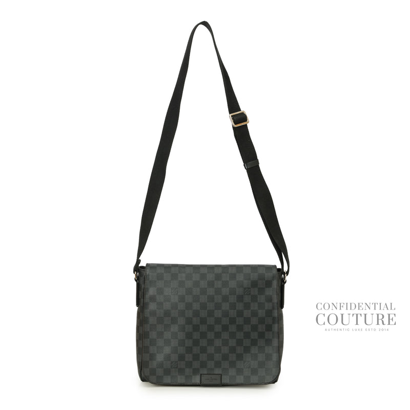 Damier Graphite Canvas District MM Messenger Bag