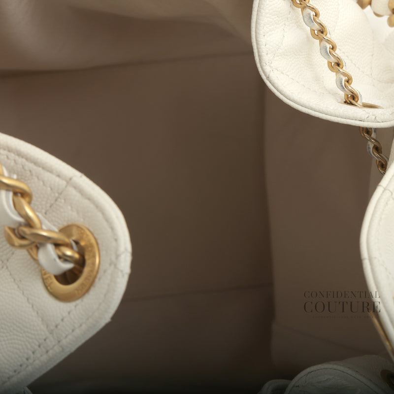 25 White Medium Grained Calfskin & Gold-Tone Metal Handbag