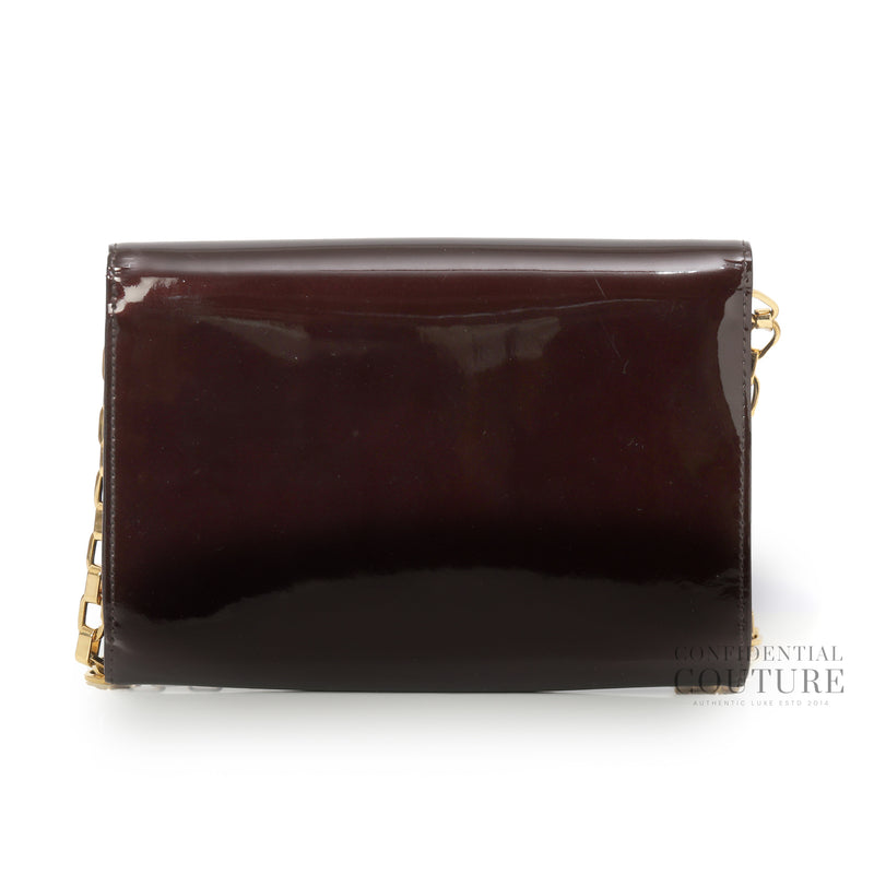 Amarante Vernis Chain Louise Clutch GM Bag