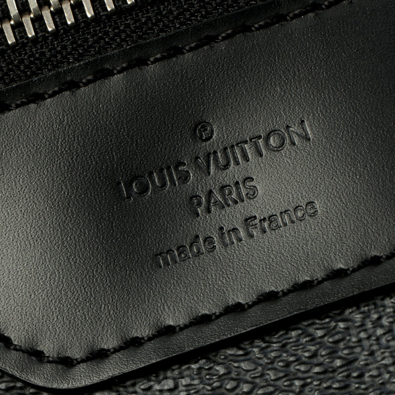 Damier Graphite Daniel GM Messenger Bag