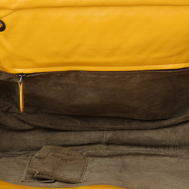 Women pre loved bottega veneta mustard drawstring intrecciato leather messenger bag