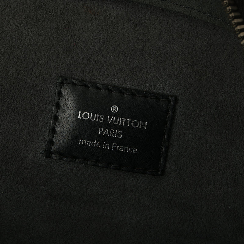 Women pre loved louis vuitton black pp bag