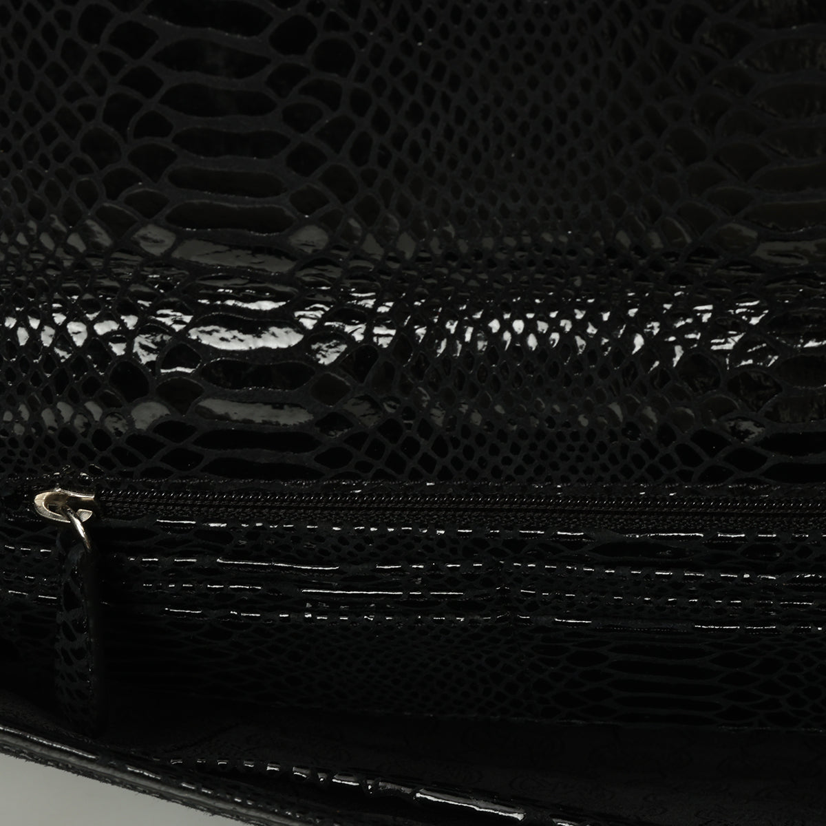 Black Python Embossed Patent Leather Shoulder Bag One Size