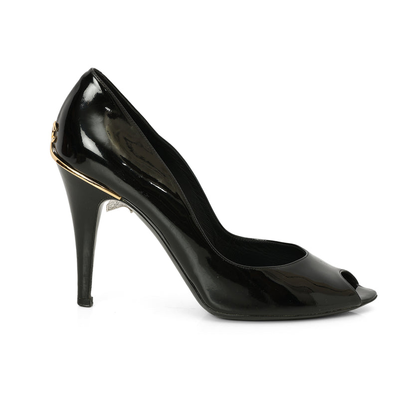 Chanel Escarpins Black Patent Leather Pumps Size: 40