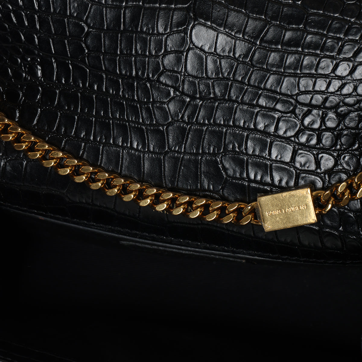 Black kate Tassel In Crocodile Embossed Leather