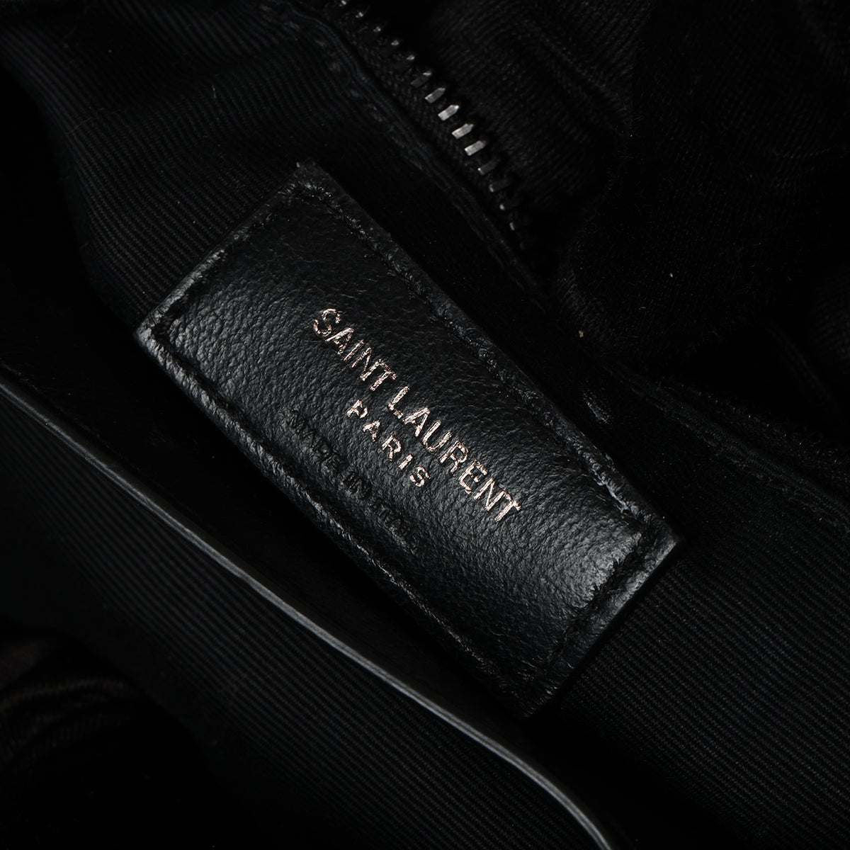 Black Niki Medium Shoulder Bag In Vintage Leather