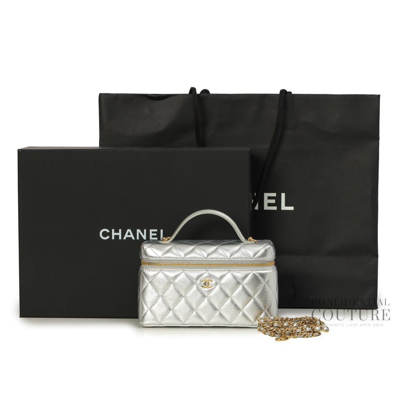 Silver Slim Vanity Case With Chain