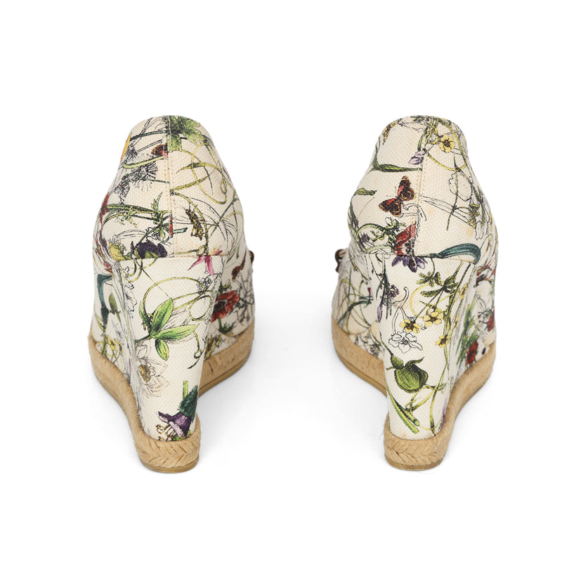 Pre-loved Gucci Keilabsatz-Sandalen mit Blumenmuster wedges 38