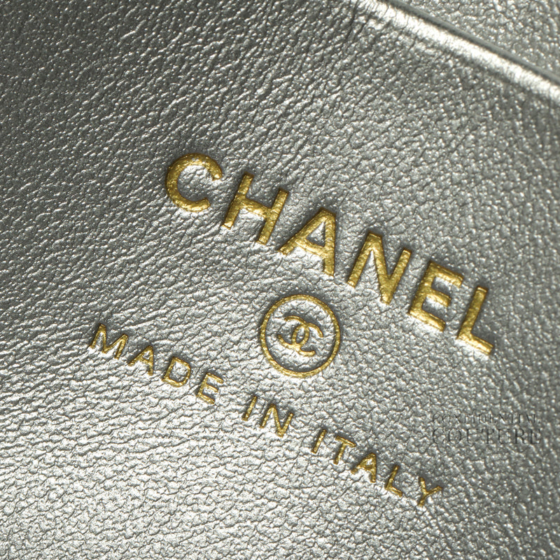 Silver Slim Vanity Case With Chain