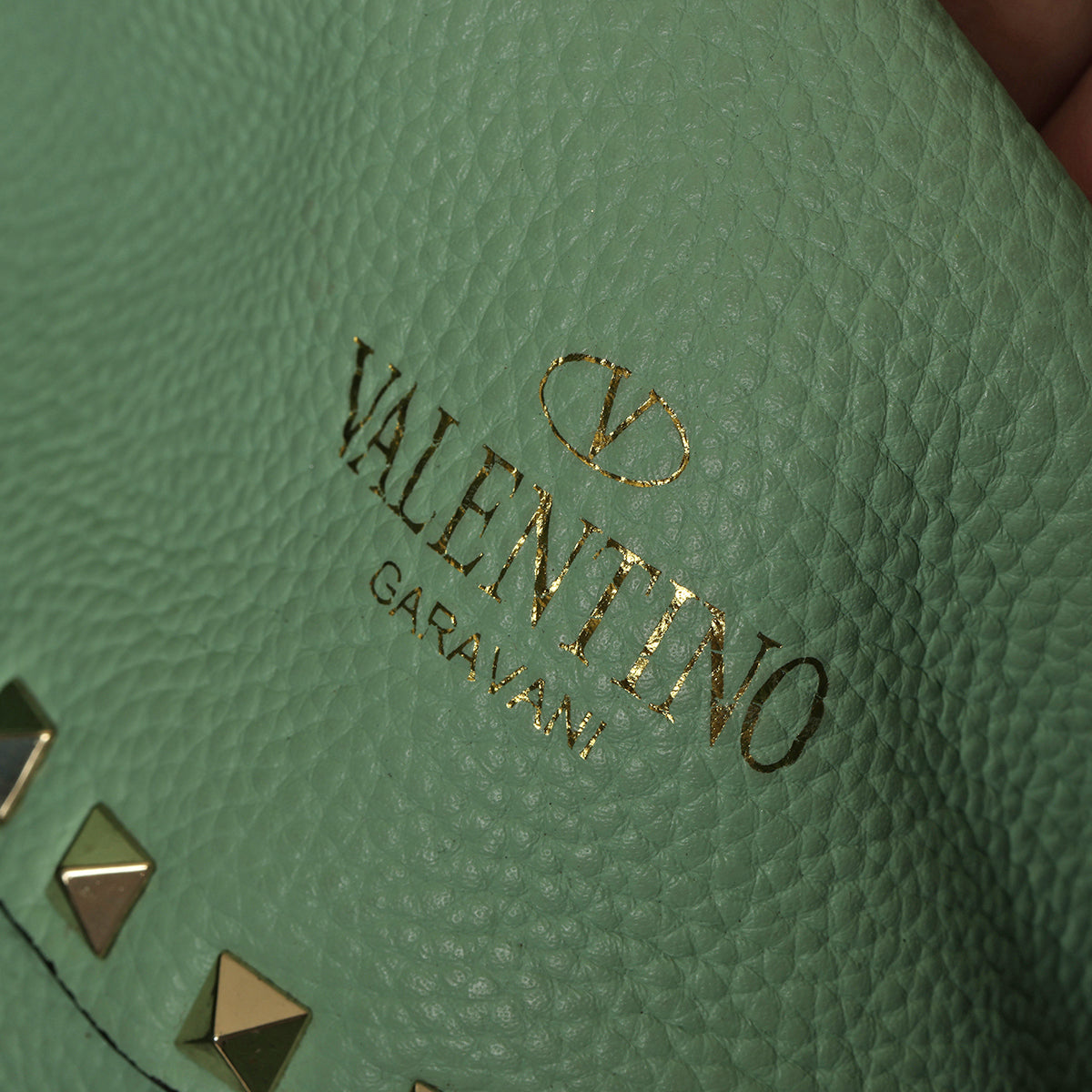 Tan/ Mint Green Pebbled Leather Medium Rockstud Reversible Tote