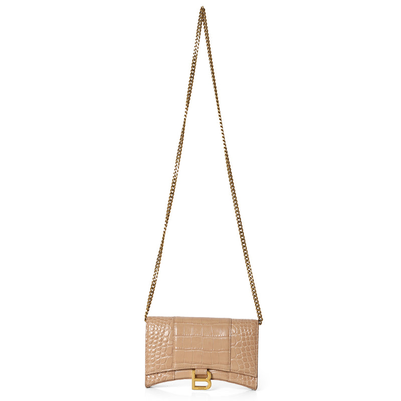 Nude Hourglass Croc-Embossed Wallet On Chain Bag