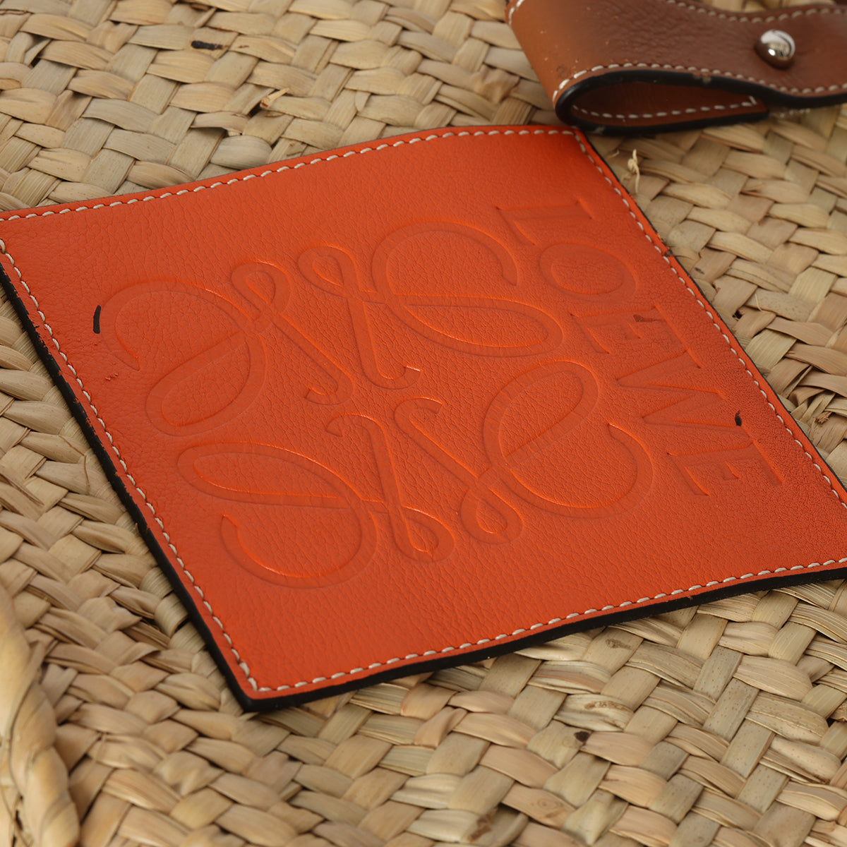 Raffia Beige Basket Medium Totec