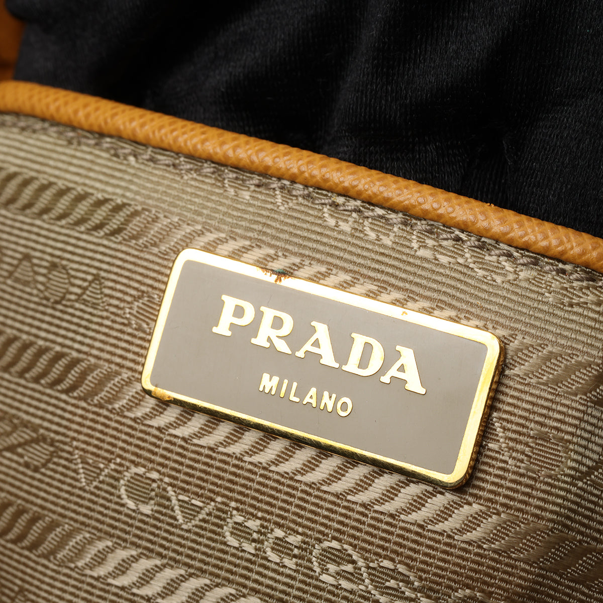 Medium Saffiano Lux Promenade Bag