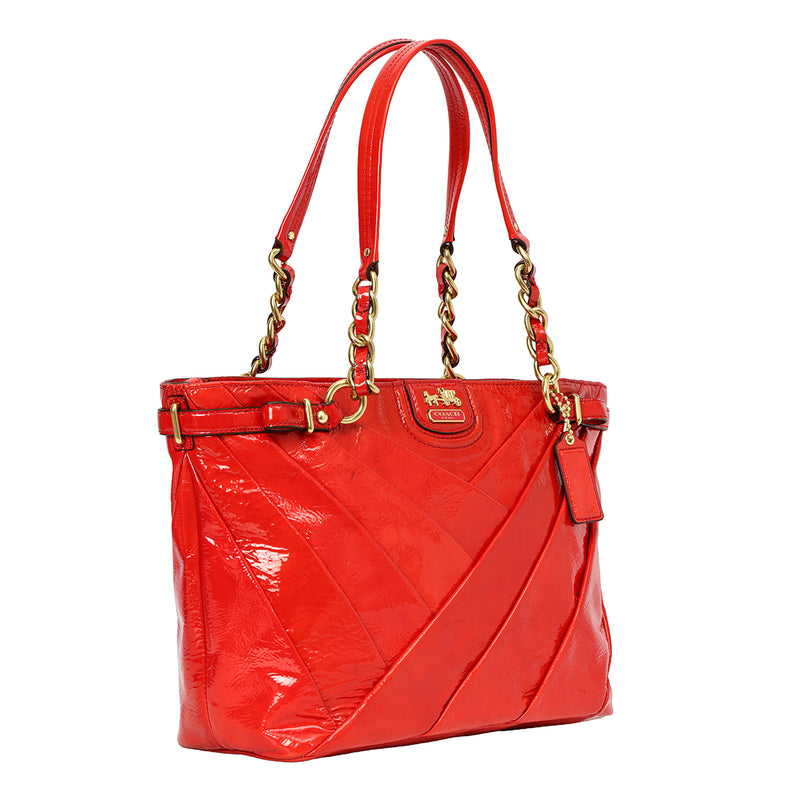 Women pre owned coach red madison diagonal pleated patent leather tote